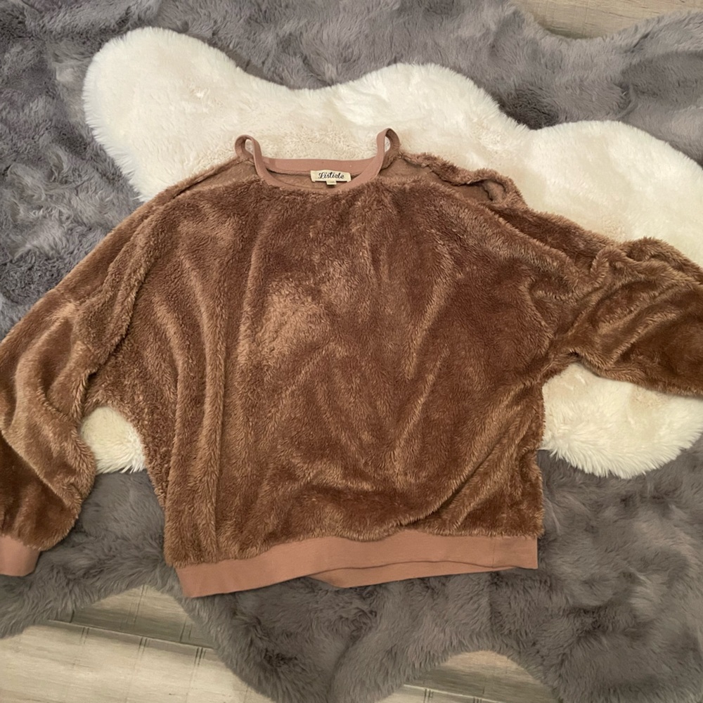 LISTICLE Cold Shoulder Fluffy Sweater